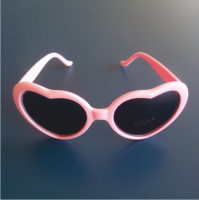 Herzbrille pink Modell 