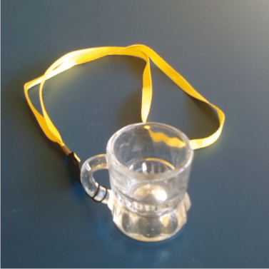 Schnapsglas am Band 10 Stk Sparset - zum Schließen ins Bild klicken